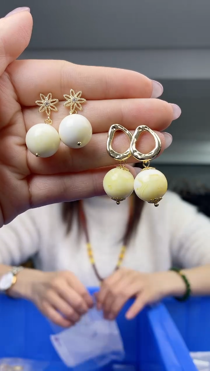 【闪购商品】蜜蜡裸石未镶嵌（多样性发一件）