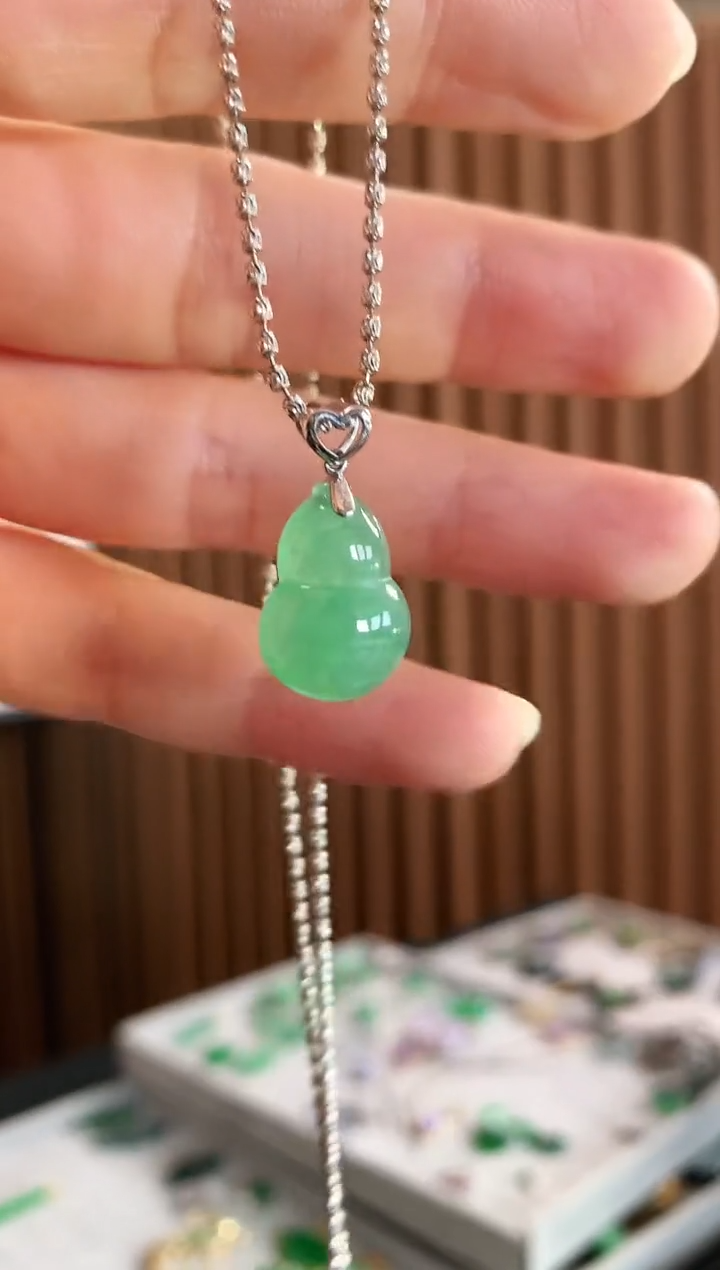 翡翠18K金镶嵌吊坠(不含链)吊坠