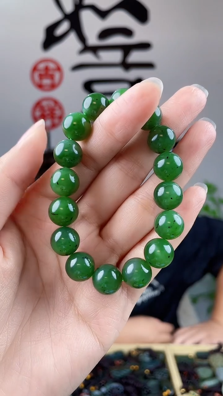 和田玉未镶嵌挂件多样性发货，拍一发一