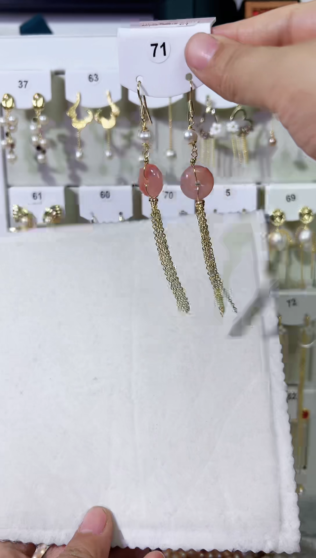 合金淡水珍珠耳饰珍珠耳饰