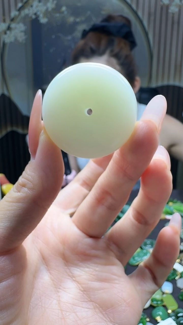 和田玉未镶嵌挂件1