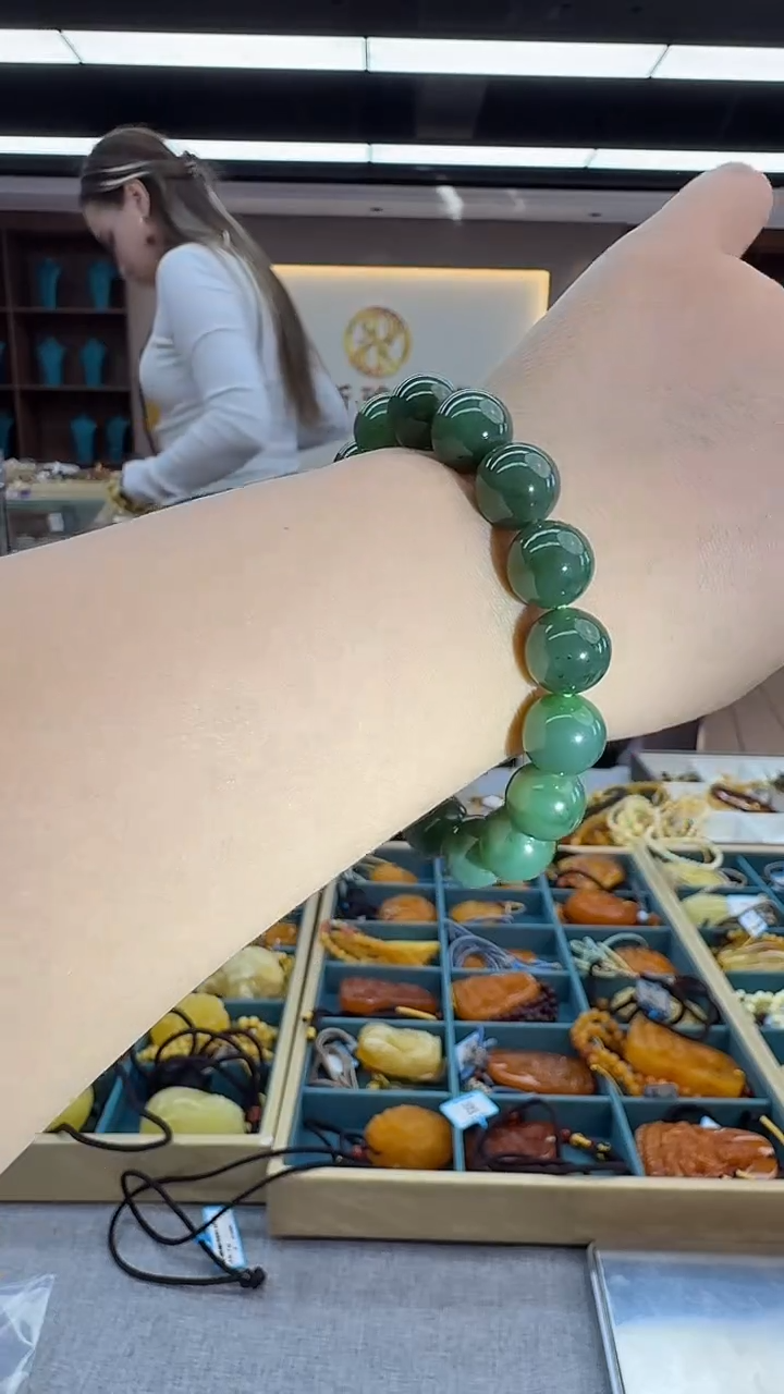 未镶嵌手链和田玉168秒拍号 假一罚三 11mm