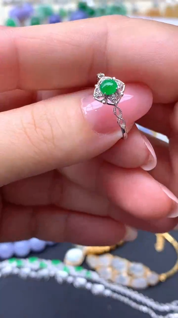 【闪购商品】翡翠戒指18K金镶嵌141-天然翡翠