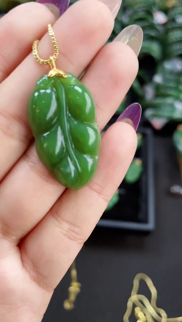 【闪购商品】和田玉吊坠18K金镶嵌38MM 多样性发一