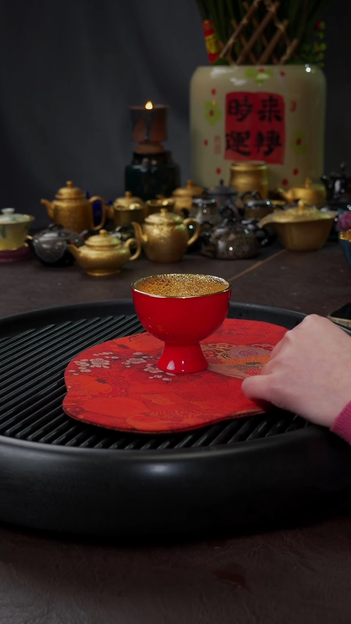 【闪购商品】杯【宜景窑中国红鎏金系列】风骨杯