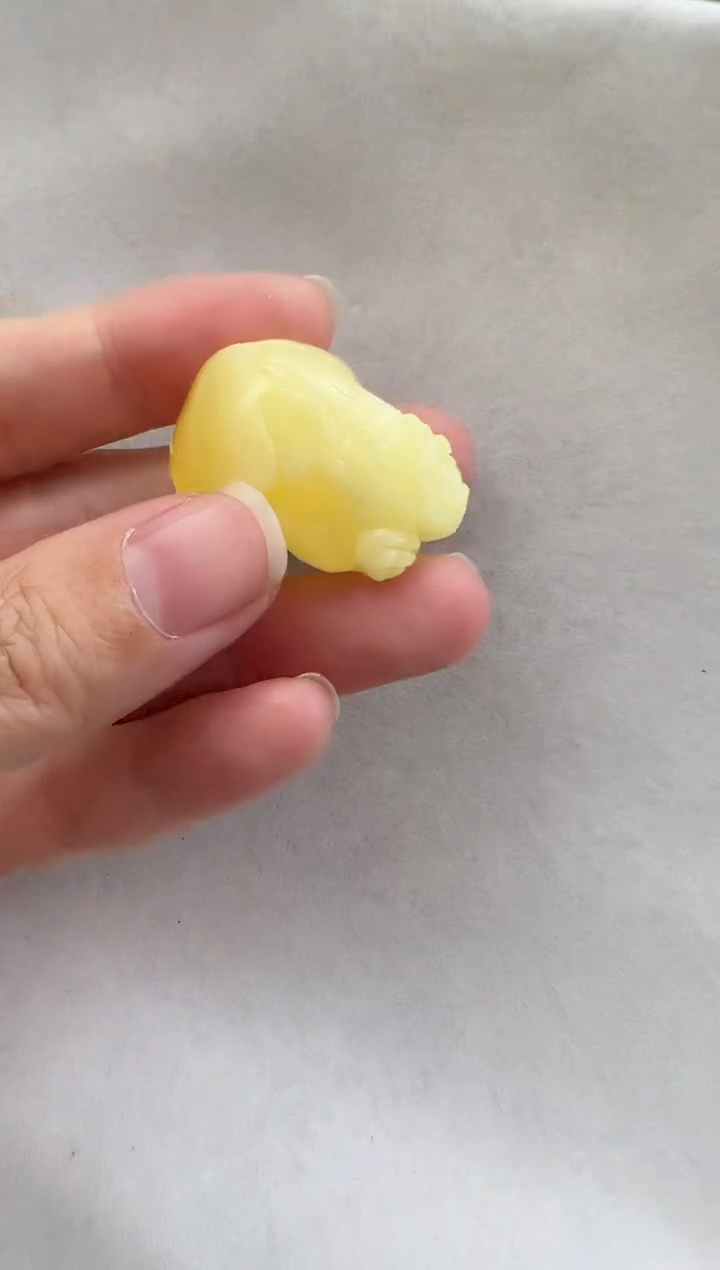 【闪购商品】琥珀裸石未镶嵌10116066-吊坠