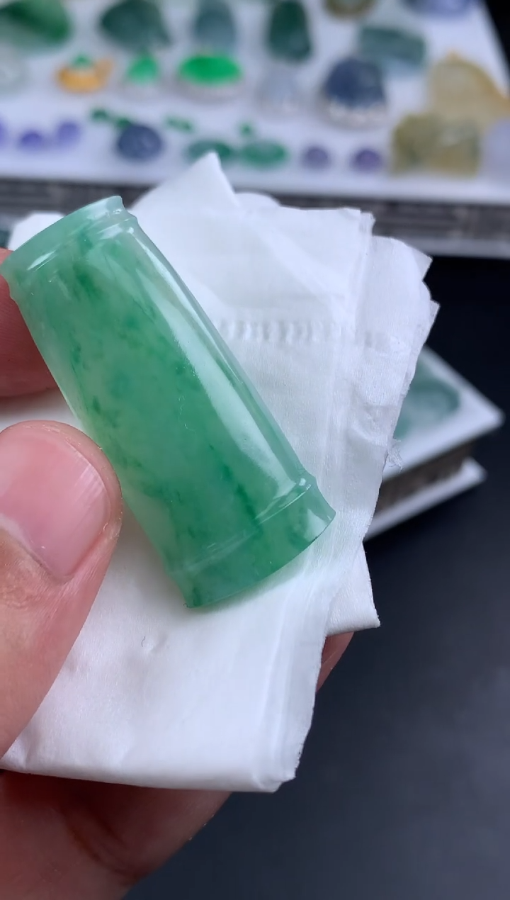 【闪购商品】定制翡翠未镶嵌翡翠