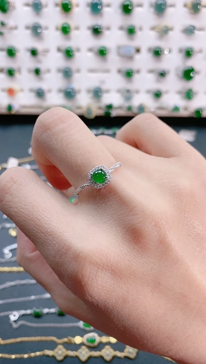 【闪购商品】翡翠戒指银S925镶嵌天然翡翠
