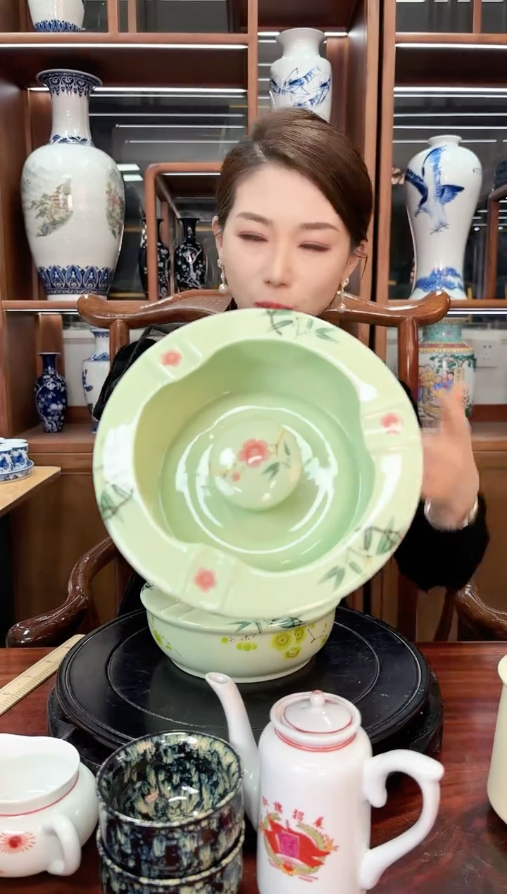 A27景德镇绿稀稀翠竹红梅茶洗