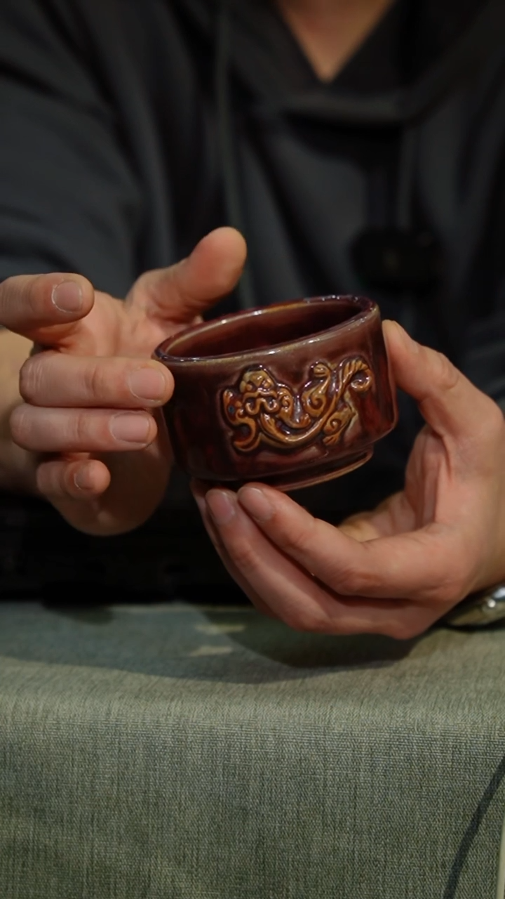 【闪购商品】80-1螭龙直壁杯（星航手签）