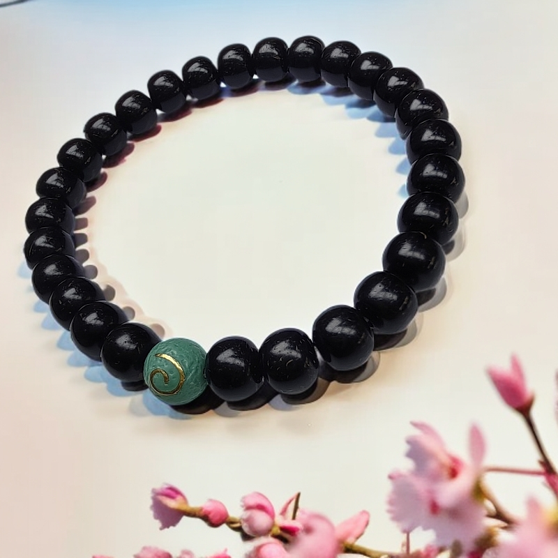 天然绿松石7.7mm圆珠，搭配无烤漆椰蒂7✕6手珠，手工时尚百搭黑色