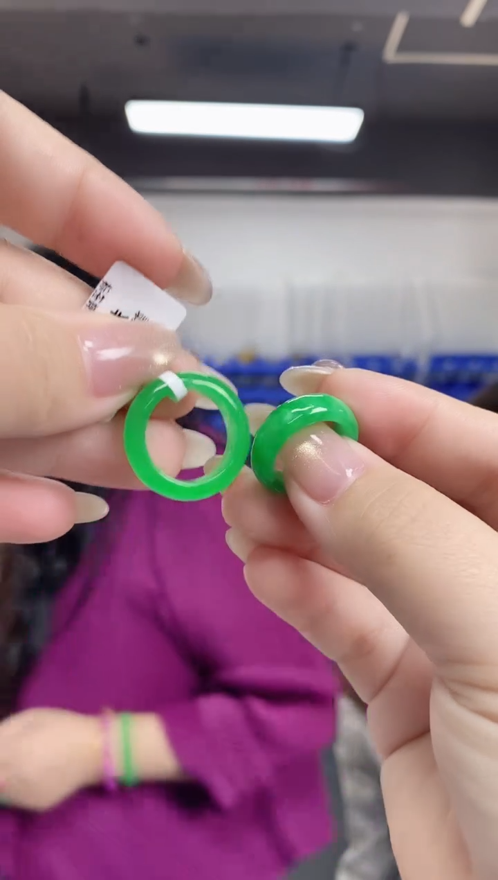 【闪购商品】翡翠戒圈未镶嵌多样性发其一颜色微差