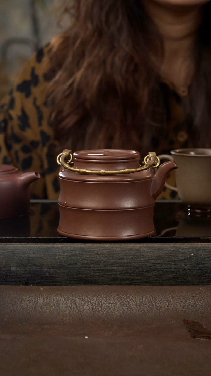 茶壶紫砂10 竹节提梁 紫泥 270cc