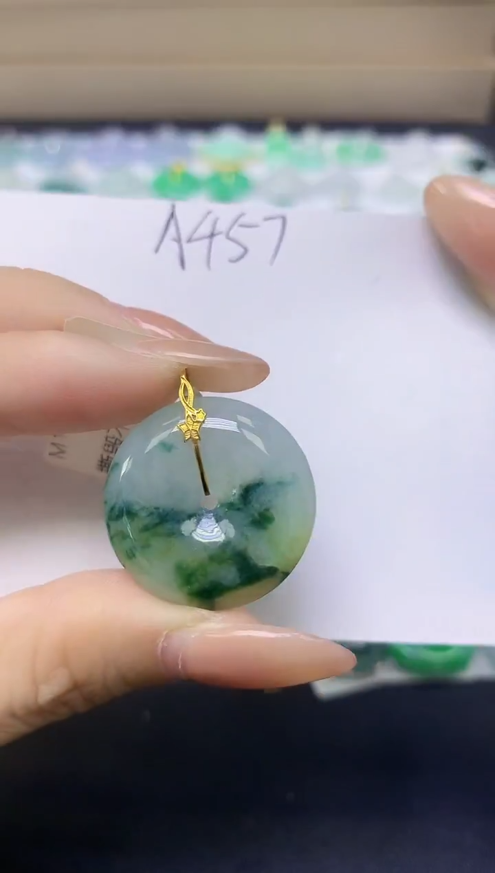 颈饰18K金镶嵌翡翠天然缅甸A货翡翠百元以上9元证书费自理