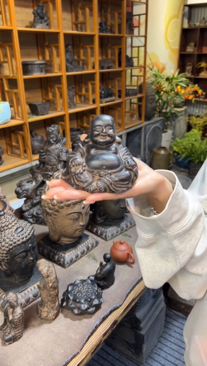 陶土【火山泥】未来佛