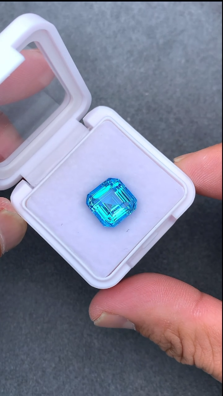 【闪购商品】托帕石裸石未镶嵌9.8克拉