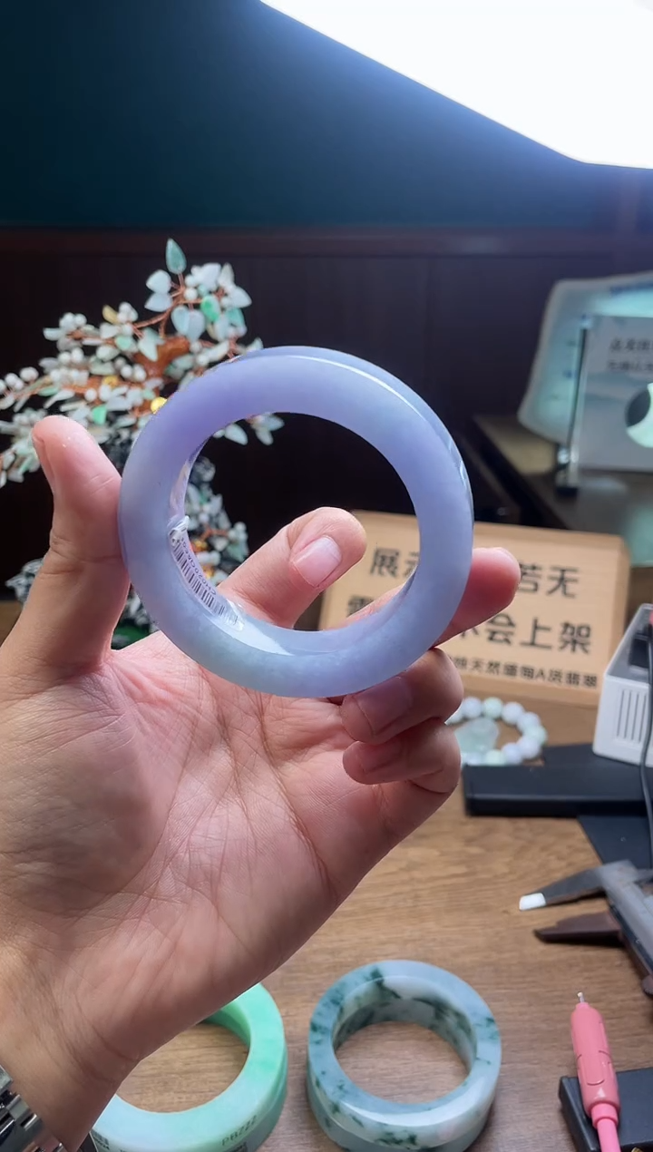 【闪购商品】定制翡翠手镯未镶嵌 d定制