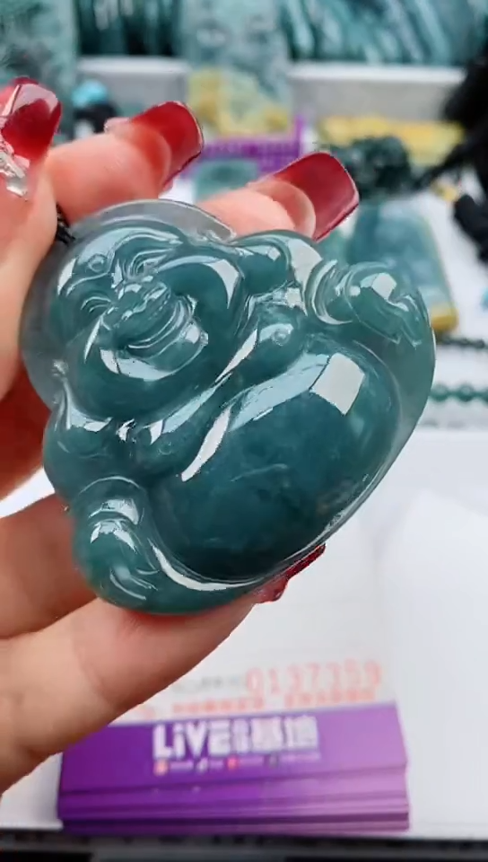 【闪购商品】翡翠颈饰未镶嵌           