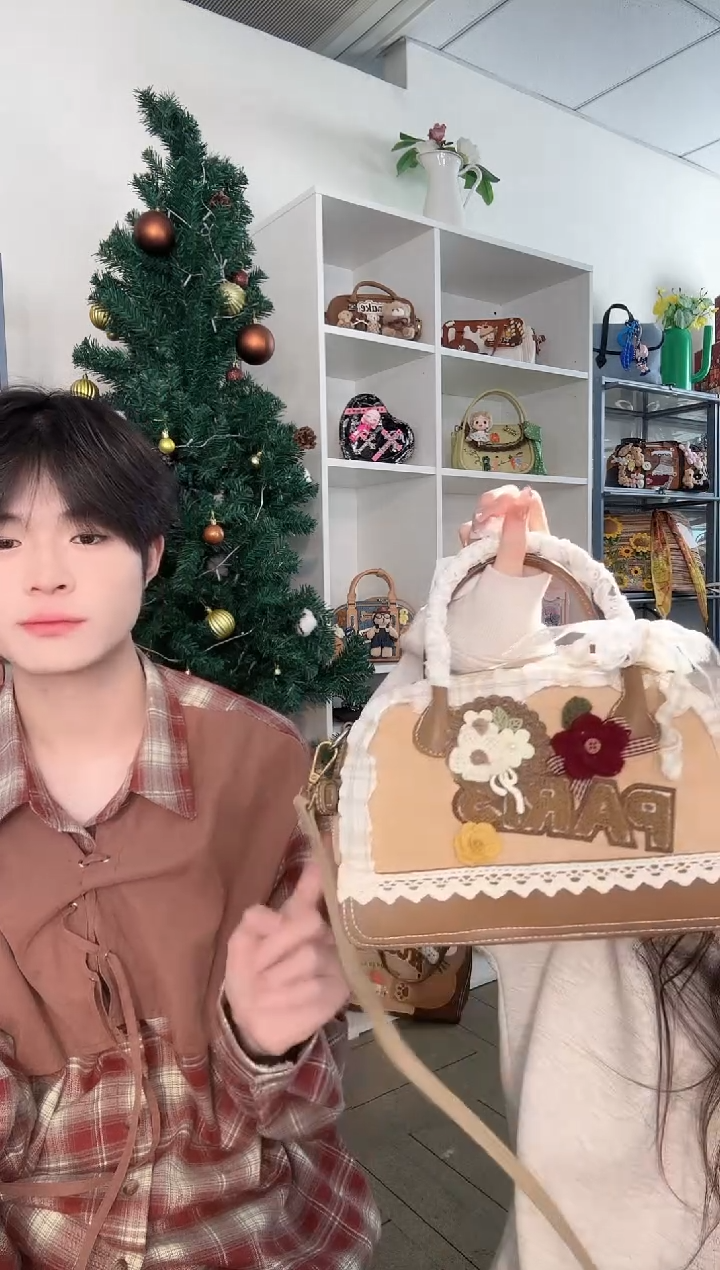 PU必灵手工潮包包