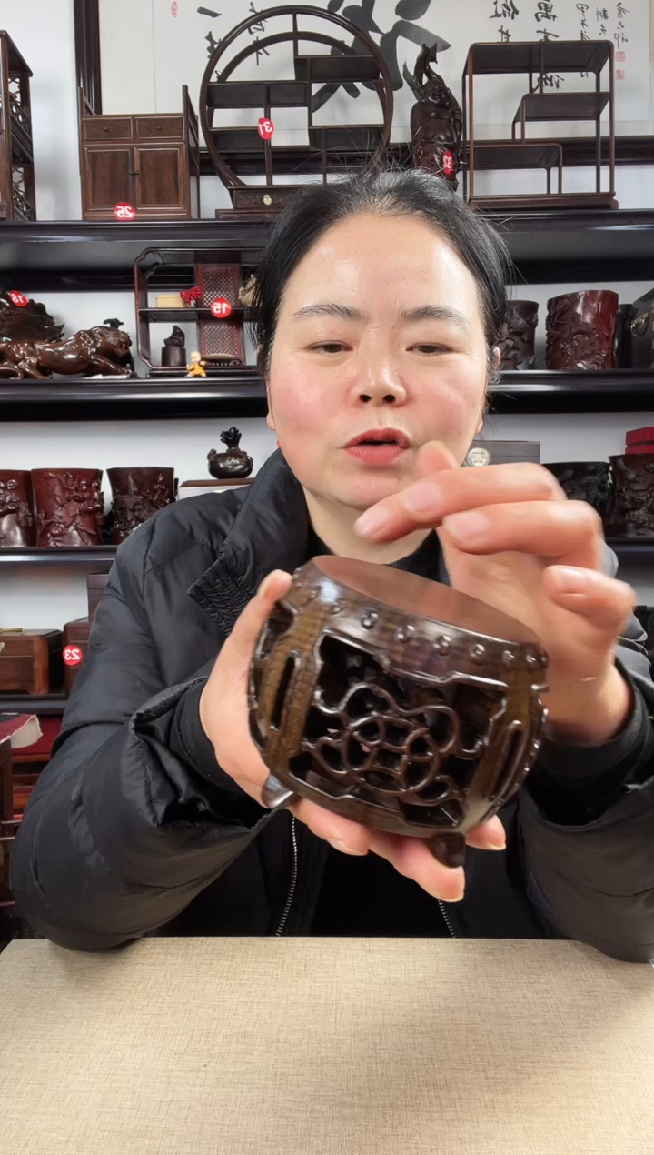 木新鼓老李红木工艺品