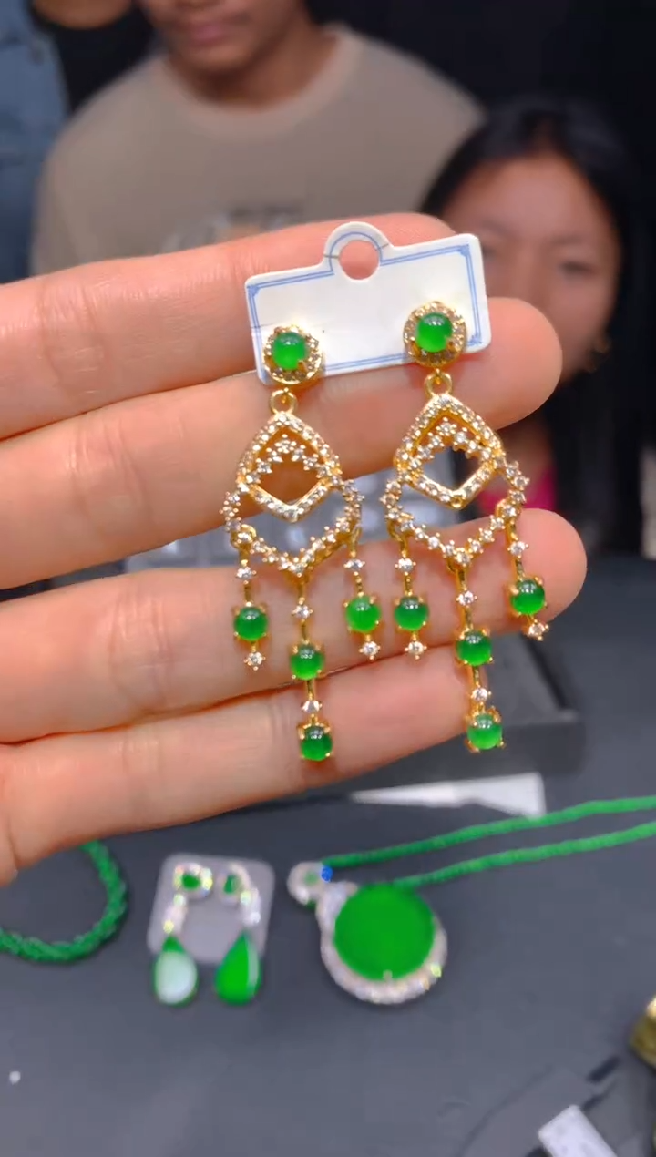 【闪购商品】定制翡翠未镶嵌199多样性发货（发其一）