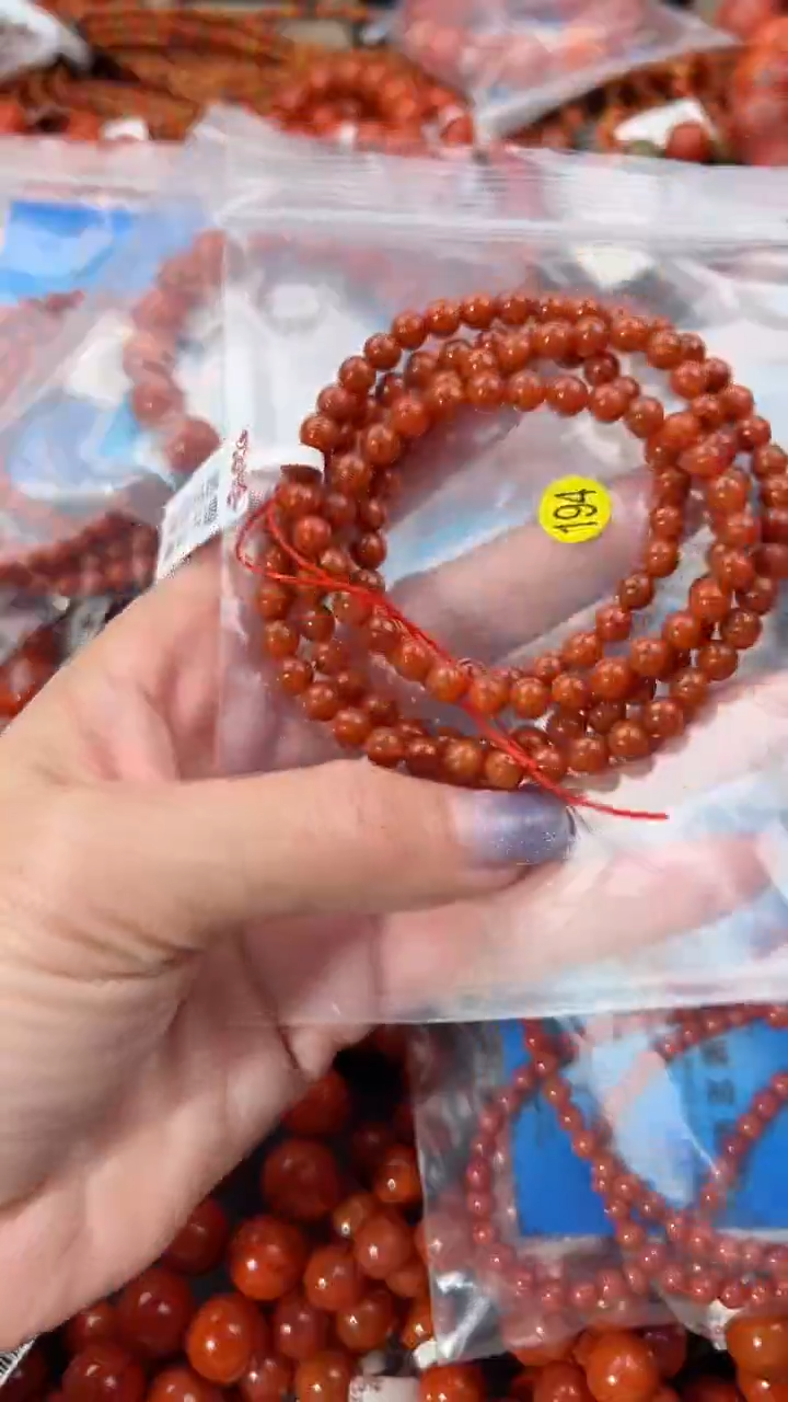 【闪购商品】南红玛瑙手串未镶嵌5+