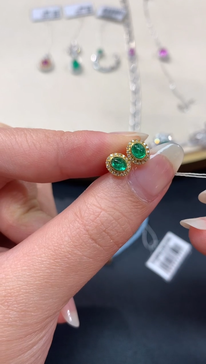 【闪购商品】祖母绿耳饰18K金镶嵌V42|多样性发货一件2980+0