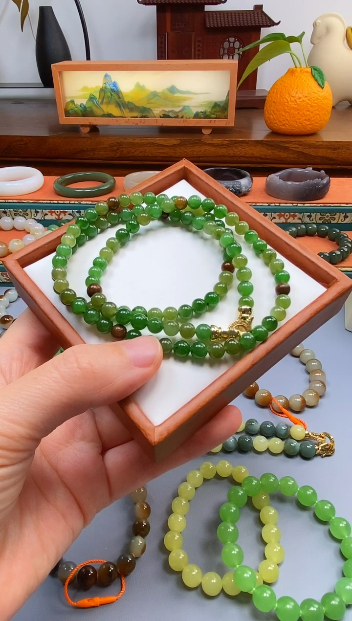 未镶嵌手串和田玉?****a新疆碧籽