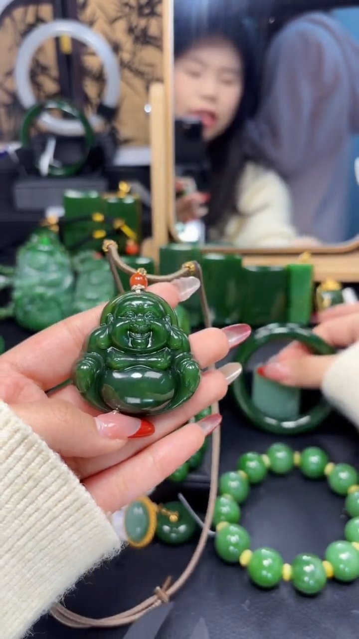 【闪购商品】和田玉（碧玉）吊坠(赠链)未镶嵌1