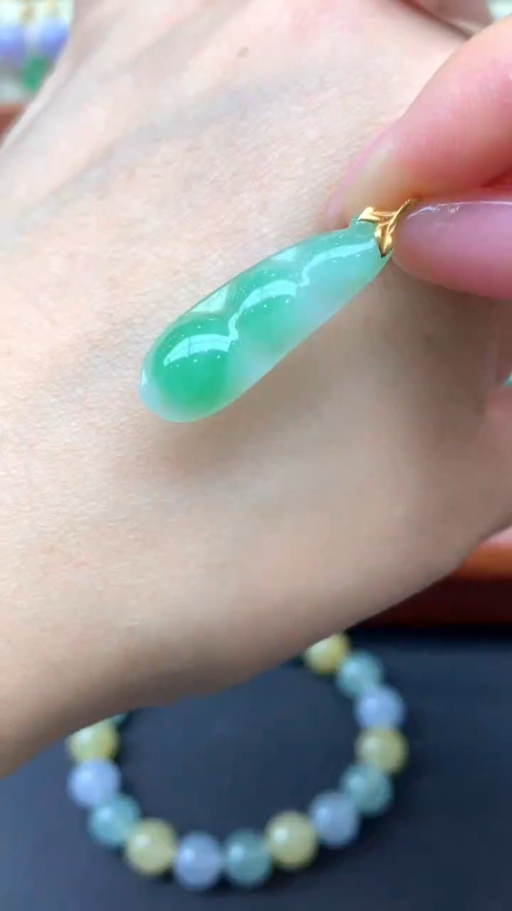 【闪购商品】翡翠颈饰未镶嵌49-天然翡翠