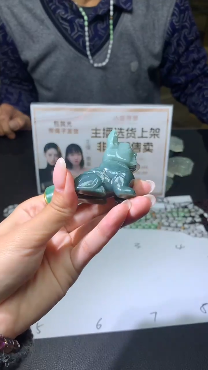 【闪购商品】定制翡翠未镶嵌不退不换CMH1件-A