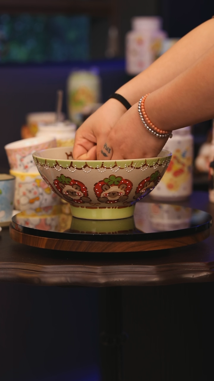 【闪购商品】摆件景德镇釉下彩绘设计师款式陶瓷