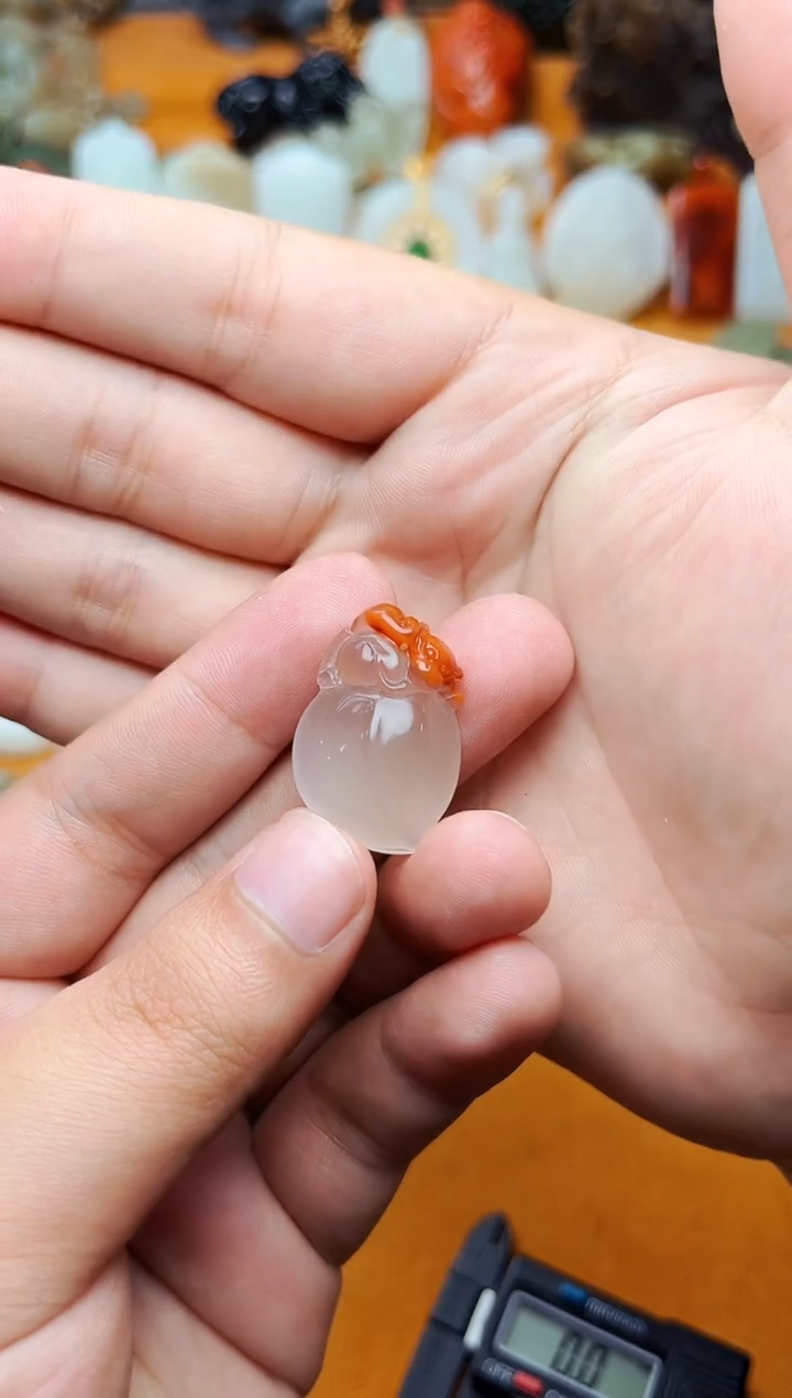 【闪购商品】南红玛瑙颈饰未镶嵌寿桃