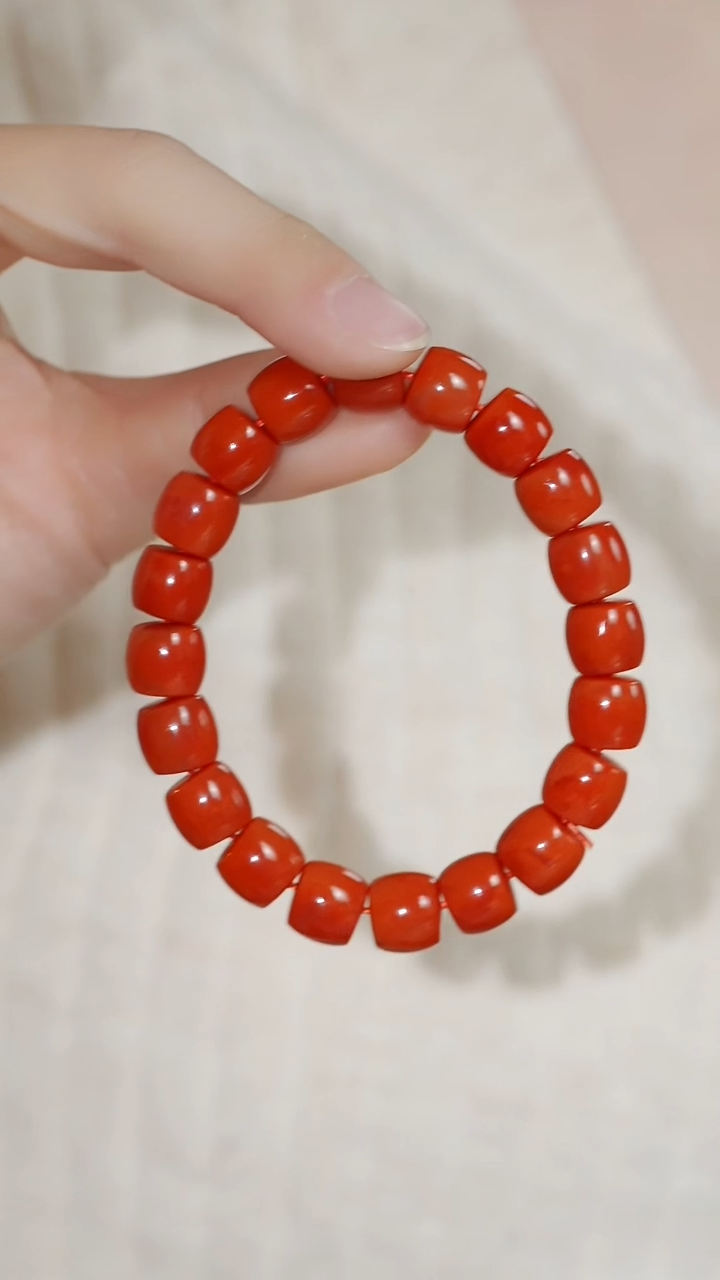 【闪购商品】南红玛瑙手串未镶嵌直切素圈手串
