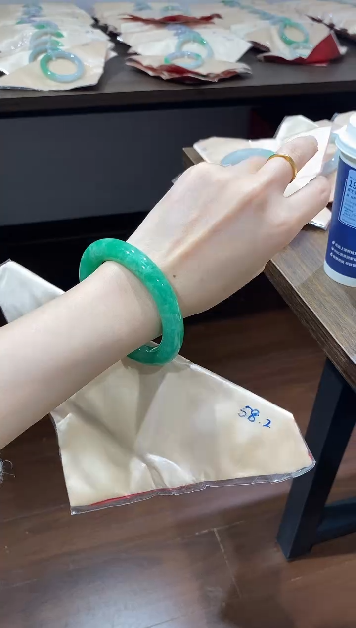 闪购为准，一物一图。