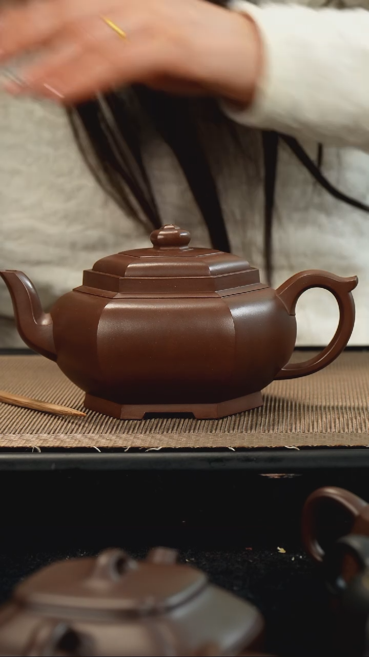 【闪购商品】紫砂茶壶老紫泥六方华灯