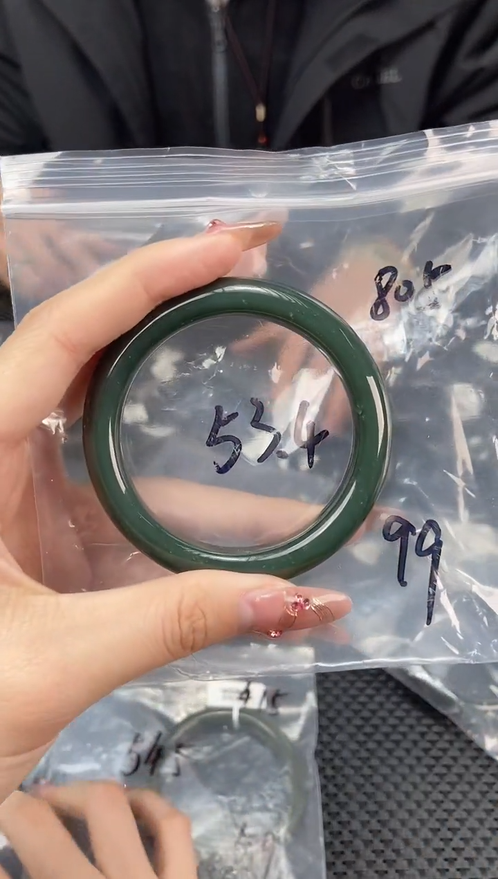 【闪购商品】和田玉手镯未镶嵌天然和田玉805