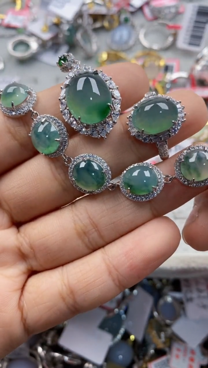 银S925镶嵌戒指翡翠444                4