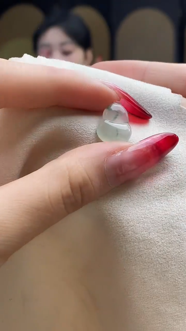 吊坠(不含链)未镶嵌翡翠缅甸翡翠葫芦吊坠