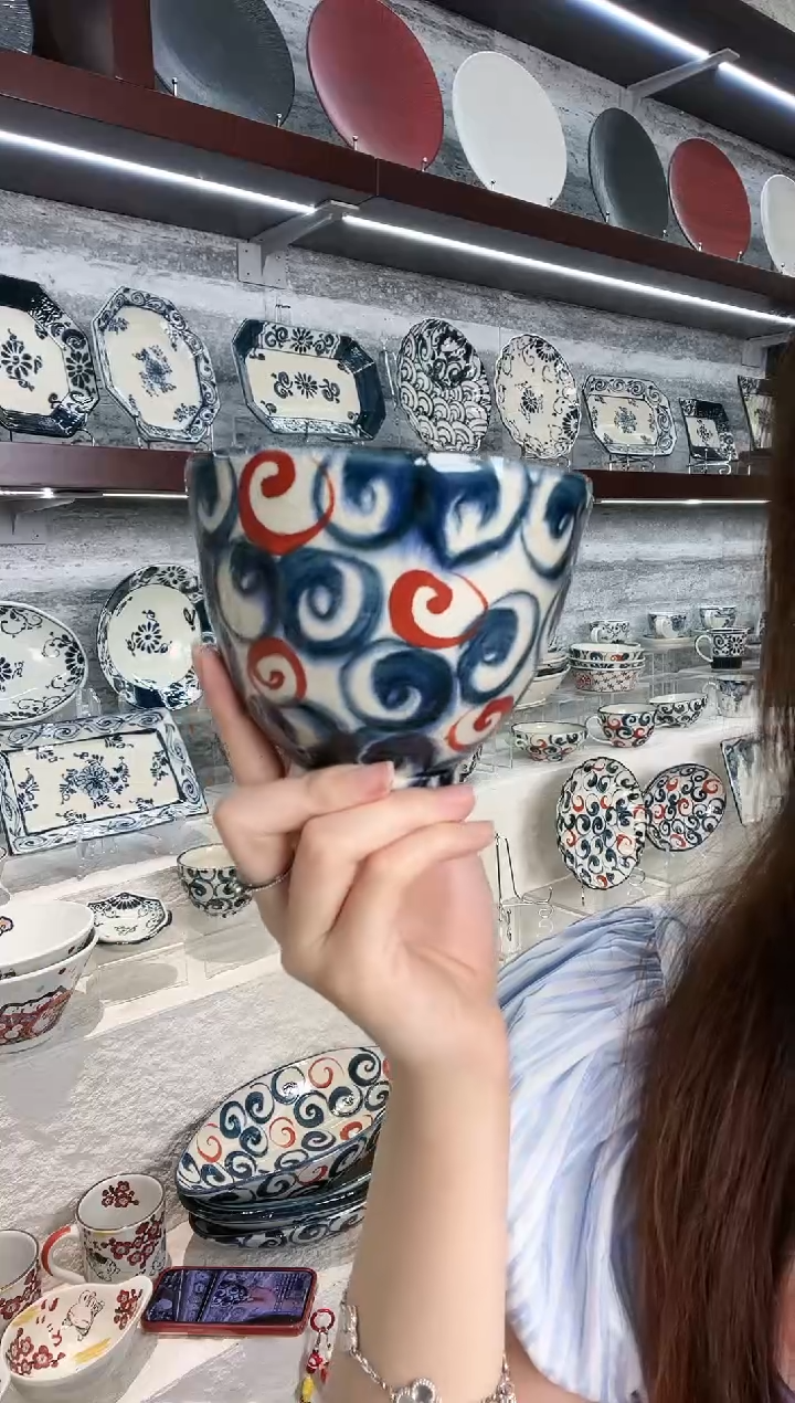 陶宗山窑高脚碗-赤绘旋涡