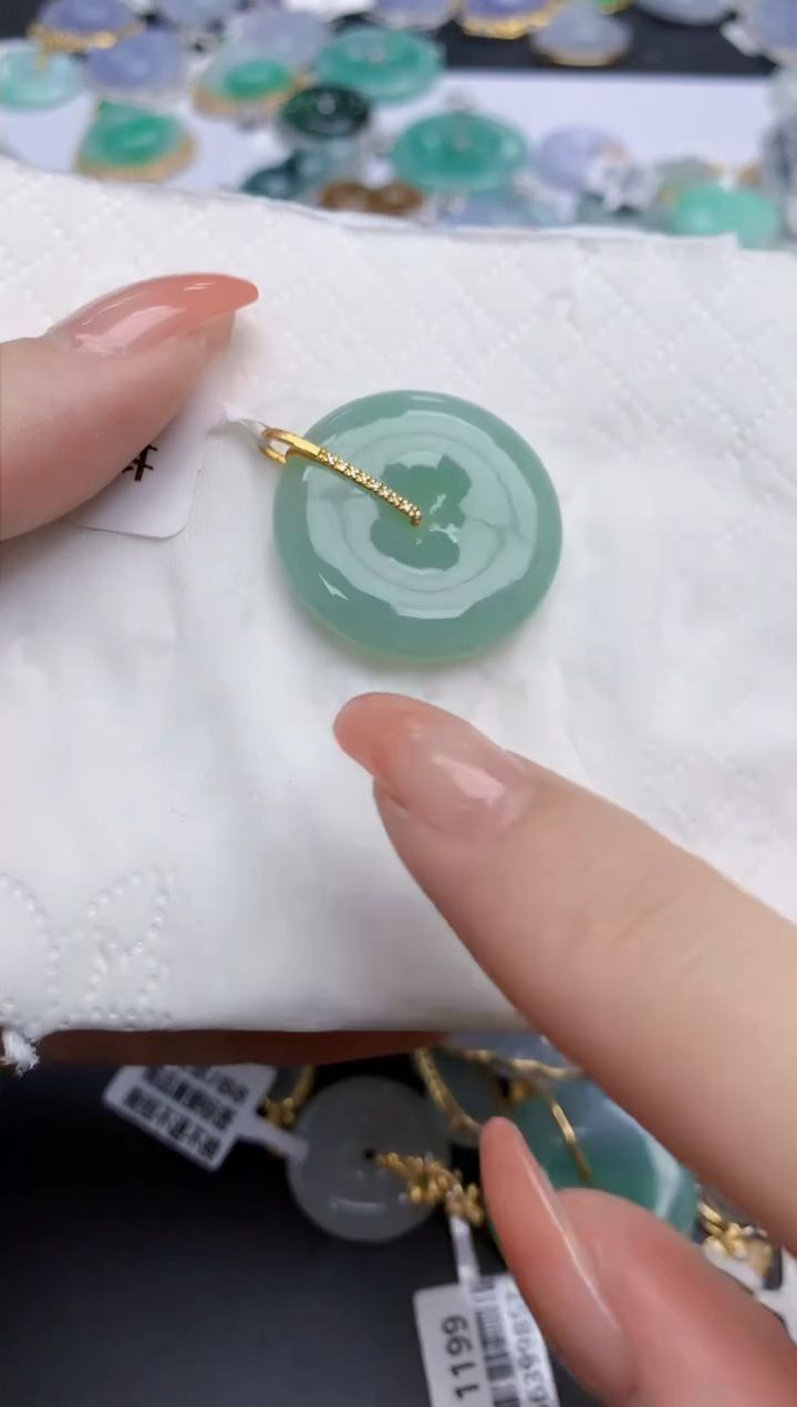 【闪购商品】翡翠颈饰18K金镶嵌天然缅甸翡翠A货