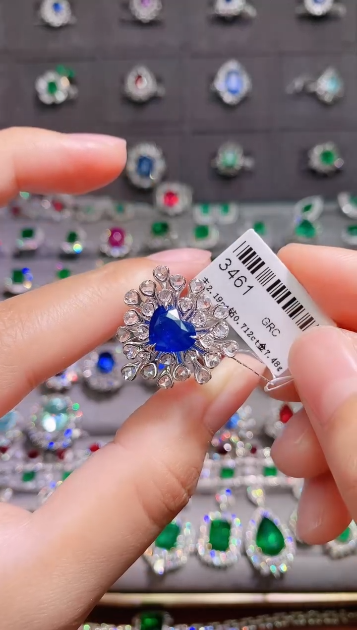 【闪购商品】蓝宝石18K金戒指18K金镶嵌1