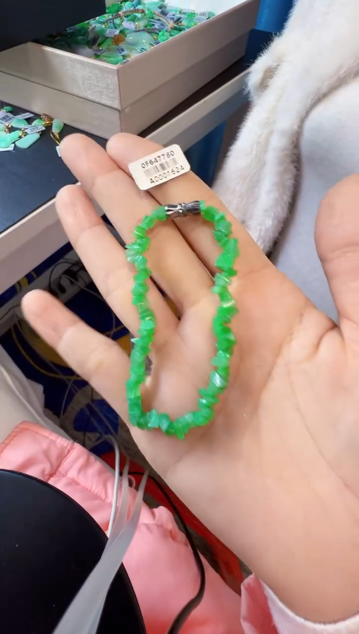 【闪购商品】翡翠手链未镶嵌600元