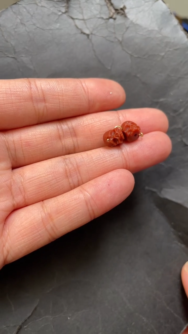 未镶嵌68南红玛瑙卡****！配饰