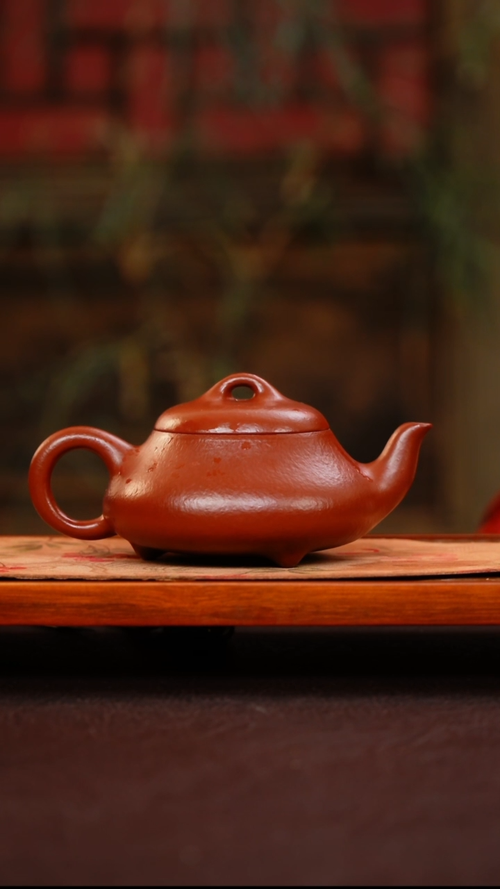 茶壶紫砂汉棠石瓢 朱泥大红袍 180cc  16目 