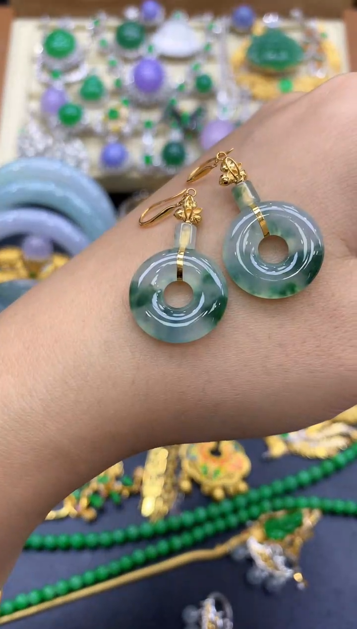 翡翠18K金镶嵌耳饰134-中国好珍宝