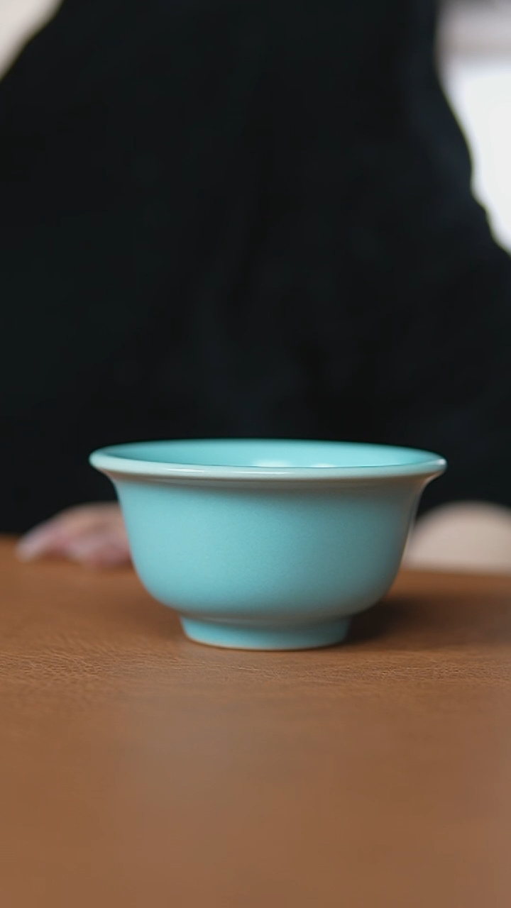 瓷片仿古天青玉璧底压手杯一级