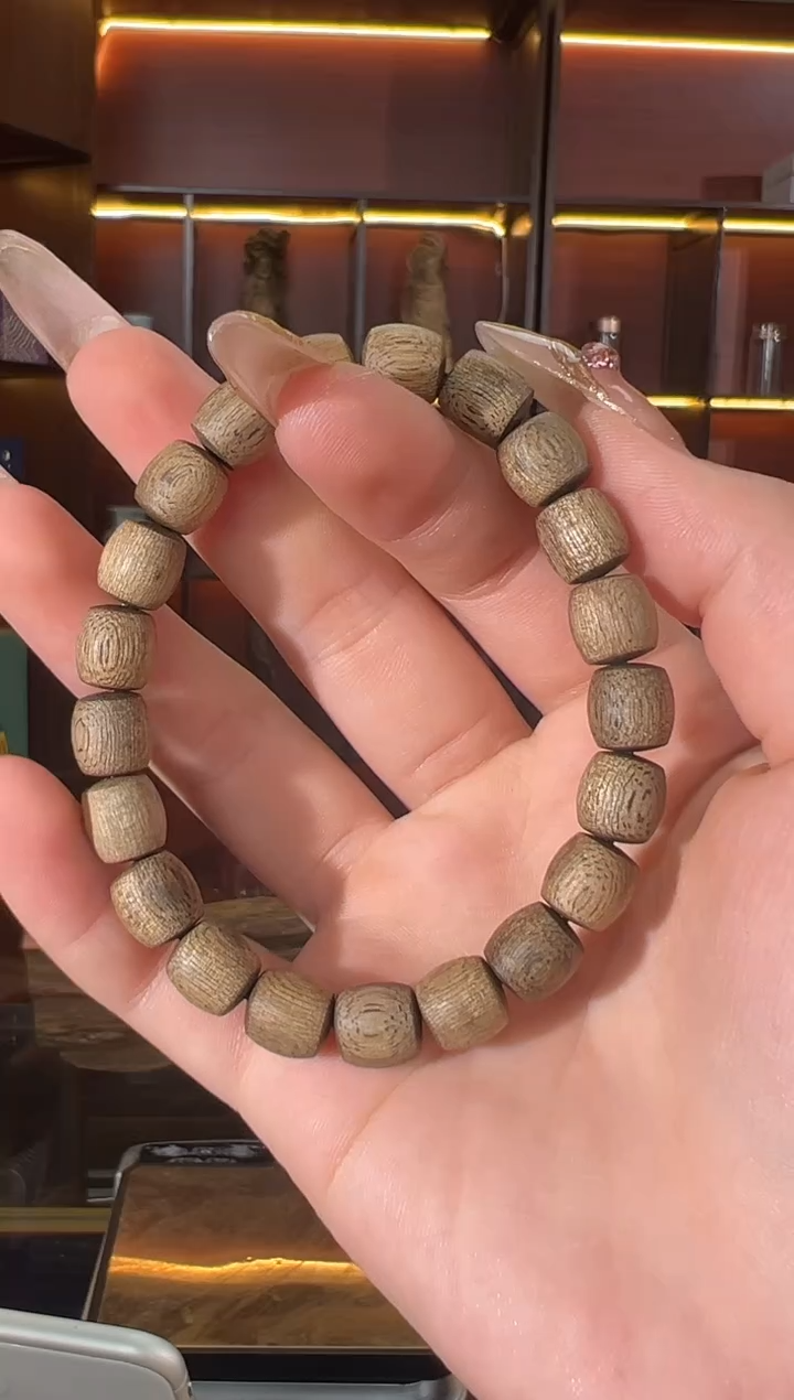 手串沉香67号文莱蛇皮纹多样性发一