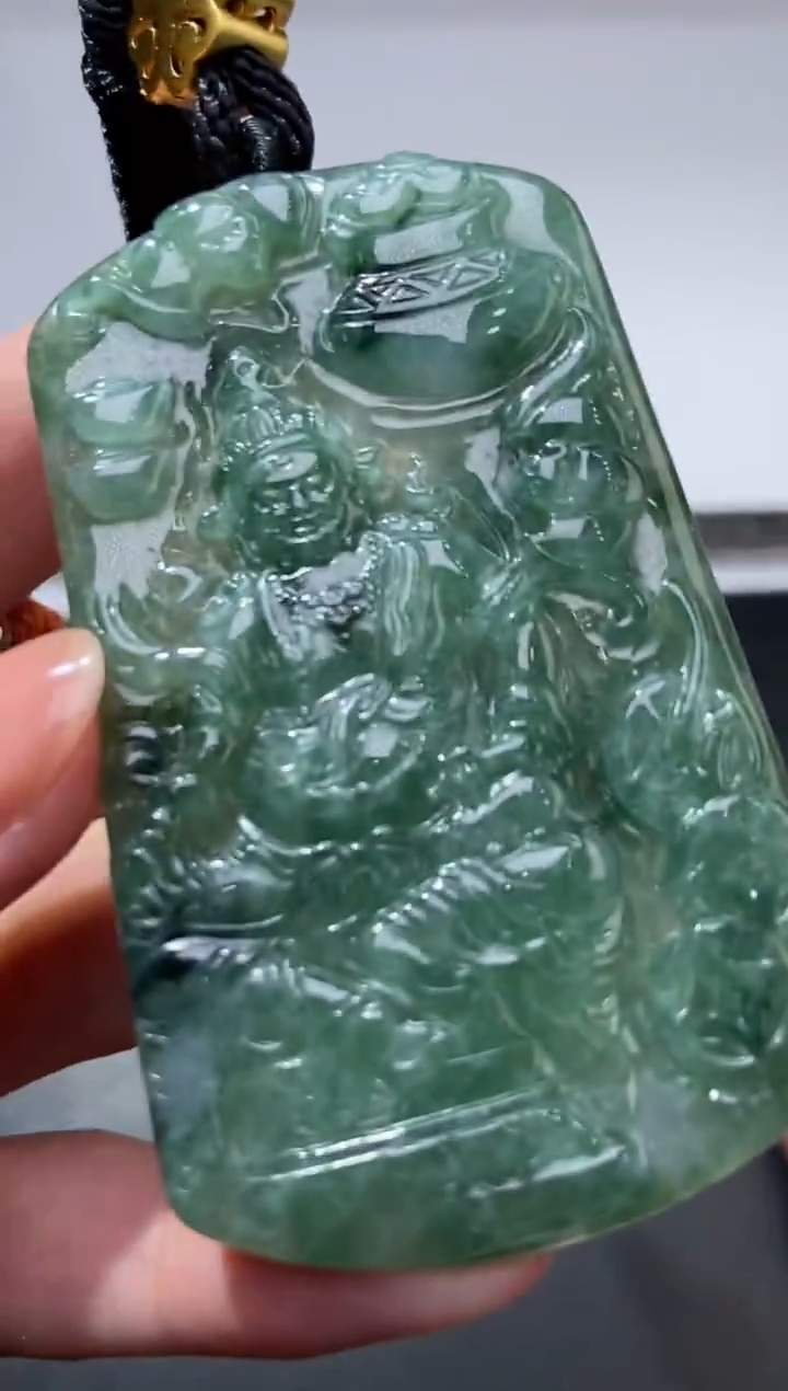 未镶嵌挂件翡翠374998  多人