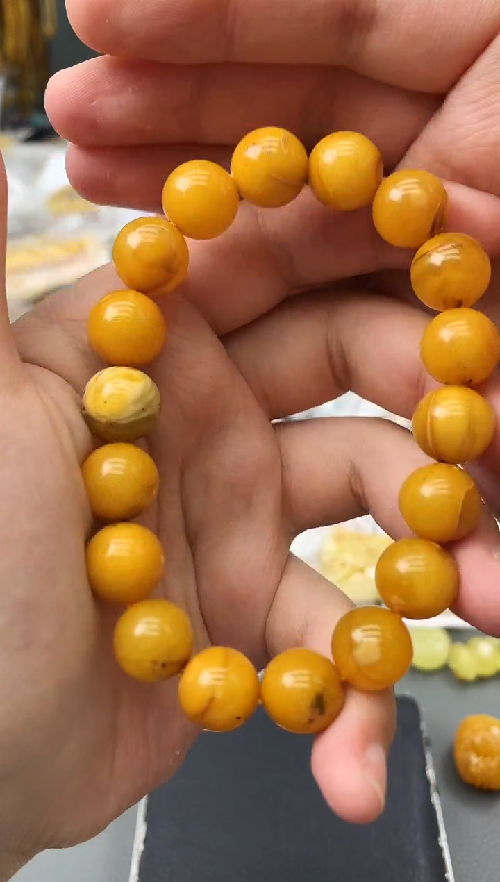 未镶嵌琥珀珠宝奇石28